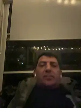 BULLBSX online show from April 16, 2026, 10:12 pm