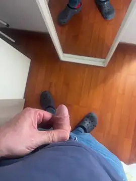 BULLBSX online show from April 2, 2026, 2:02 pm