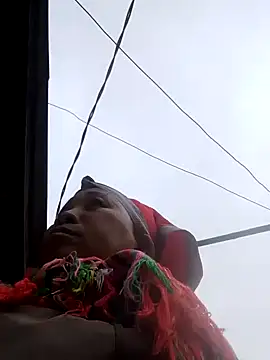 Mamapm20 online show from December 14, 2025, 8:09 am