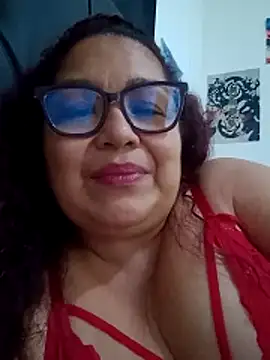 Snapshot of ladytropical1 chatting on February 27, 2026, 3:45 pm ladytropical1 online show from February 27, 2026, 3:45 pm