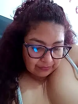 Snapshot of ladytropical1 chatting on February 25, 2026, 6:41 pm ladytropical1 online show from February 25, 2026, 6:41 pm