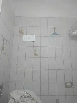 Snapshot of Auroraluna_- chatting on July 16, 2026, 5:54 pm Auroraluna - online show from July 16, 2026, 5:54 pm