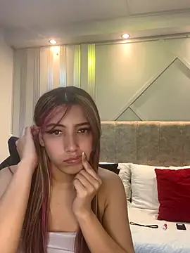 Snapshot of nami_sweet_ chatting on October 14, 2025, 12:28 pm nami sweet online show from October 14, 2025, 12:28 pm