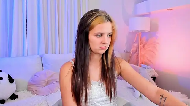 Snapshot of LilLisa chatting on October 12, 2025, 4:08 pm LilLisa online show from October 12, 2025, 4:08 pm