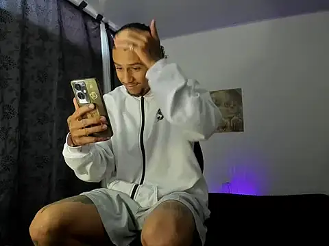 Snapshot of juantalents chatting on November 12, 2025, 9:40 pm juantalents online show from November 12, 2025, 9:40 pm