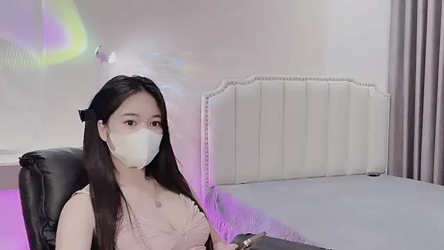 Snapshot of _Dorry_ chatting on December 17, 2025, 9:09 pm Dorry online show from December 17, 2025, 9:09 pm