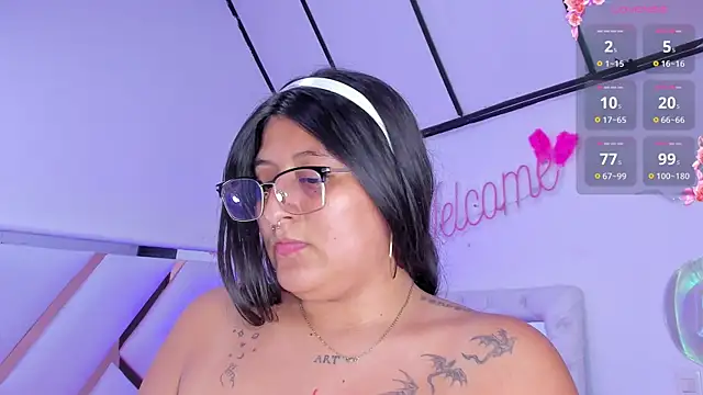 Snapshot of megann__up chatting on September 13, 2025, 3:28 am megann  up online show from September 13, 2025, 3:28 am