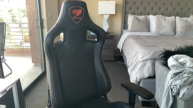 Snapshot of brettmycles28 chatting on September 17, 2025, 8:44 pm brettmycles28 online show from September 17, 2025, 8:44 pm