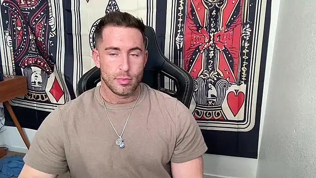 brettmycles28 online show from December 21, 2025, 7:26 pm