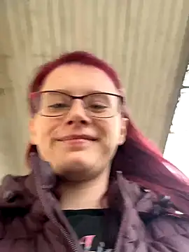 raen001 online show from November 27, 2025, 9:43 am