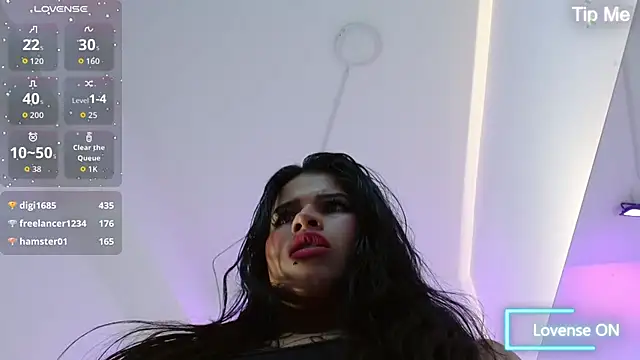 Snapshot of luna_starr69 chatting on December 13, 2025, 8:04 pm luna starr69 online show from December 13, 2025, 8:04 pm