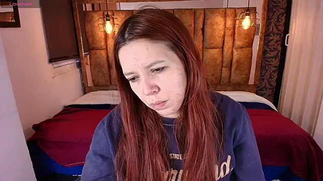 Isa Thompson   online show from April 19, 2026, 11:33 am