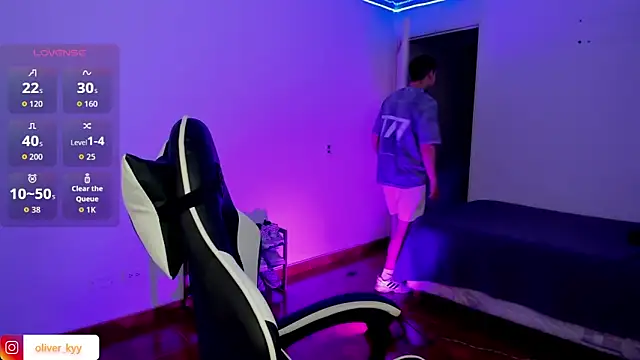 Snapshot of Casper___kyy chatting on November 8, 2025, 6:22 pm Casper kyy online show from November 8, 2025, 6:22 pm