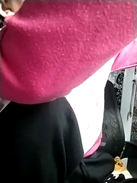 Minety473 online show from December 19, 2025, 2:26 am