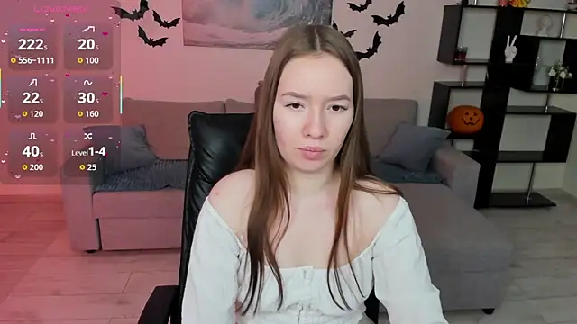 Snapshot of DaniCutie chatting on November 2, 2025, 5:12 am DaniCutie online show from November 2, 2025, 5:12 am