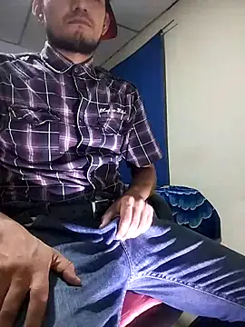 Bosssweet22cm online show from October 29, 2025, 4:44 am