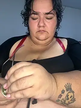 Snapshot of Mariana_cooper_07 chatting on November 5, 2025, 5:49 pm Mariana cooper 07 online show from November 5, 2025, 5:49 pm