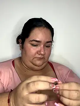 Snapshot of Mariana_cooper_07 chatting on November 14, 2025, 8:23 pm Mariana cooper 07 online show from November 14, 2025, 8:23 pm