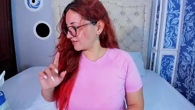 Snapshot of mishell_lovely chatting on October 14, 2025, 1:34 pm mishell lovely online show from October 14, 2025, 1:34 pm