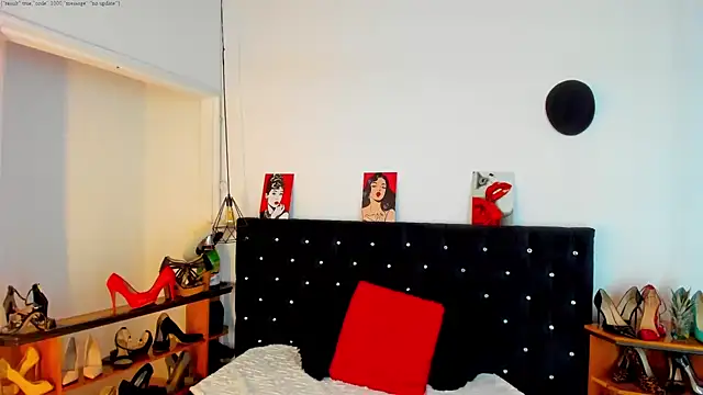 Snapshot of D_Martii chatting on October 24, 2025, 12:48 pm D Martii online show from October 24, 2025, 12:48 pm