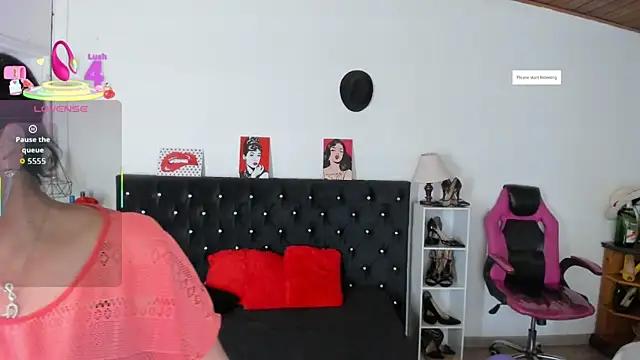 Snapshot of D_Martii chatting on December 3, 2025, 12:26 pm D Martii online show from December 3, 2025, 12:26 pm