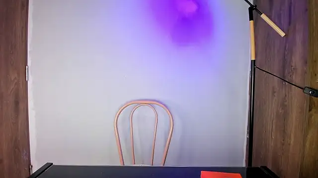 khate smith online show from April 15, 2026, 7:58 pm