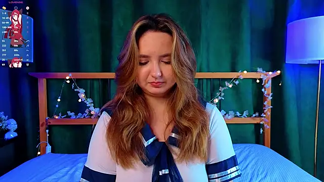 Snapshot of LucilleMcBride chatting on November 30, 2025, 7:09 am LucilleMcBride online show from November 30, 2025, 7:09 am