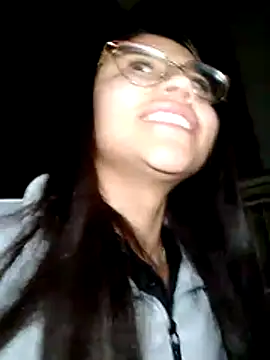 Snapshot of SofieLove_01 chatting on December 4, 2025, 10:14 am SofieLove 01 online show from December 4, 2025, 10:14 am