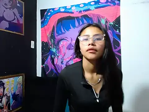 Snapshot of SofieLove_01 chatting on November 12, 2025, 7:23 am SofieLove 01 online show from November 12, 2025, 7:23 am