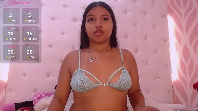 Snapshot of MariyaNovaki chatting on September 30, 2025, 6:36 pm MariyaNovaki online show from September 30, 2025, 6:36 pm