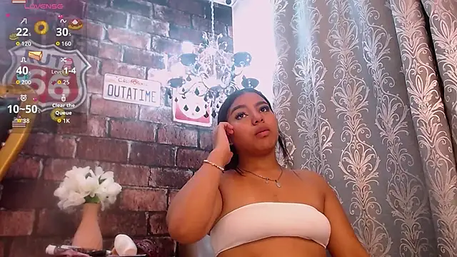 Snapshot of MariyaNovaki chatting on October 7, 2025, 12:33 am MariyaNovaki online show from October 7, 2025, 12:33 am