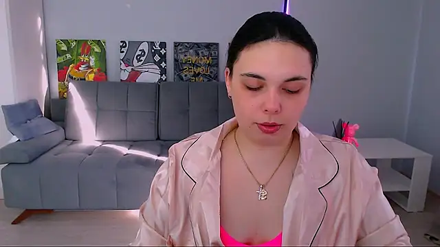 queenofthesense  online show from February 26, 2026, 1:00 pm