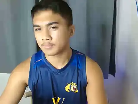 Snapshot of pinoyAdrianneXXX chatting on June 17, 2026, 6:35 am pinoyAdrianneXXX online show from June 17, 2026, 6:35 am
