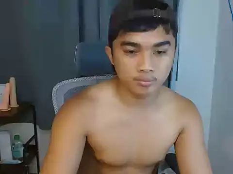Snapshot of pinoyAdrianneXXX chatting on July 27, 2026, 1:51 pm pinoyAdrianneXXX online show from July 27, 2026, 1:51 pm