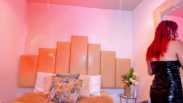 Snapshot of salem_rose chatting on November 29, 2025, 8:09 pm salem rose online show from November 29, 2025, 8:09 pm