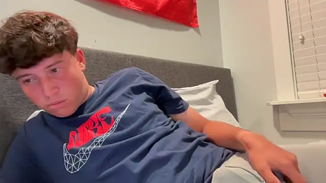 Snapshot of isiah_xx chatting on September 15, 2025, 4:24 am isiah xx online show from September 15, 2025, 4:24 am