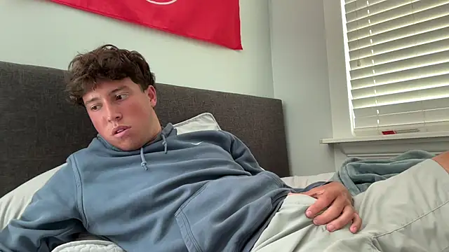 Snapshot of isiah_xx chatting on September 28, 2025, 4:47 pm isiah xx online show from September 28, 2025, 4:47 pm