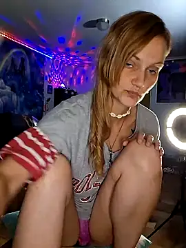PeachyAriel online show from June 4, 2026, 4:00 pm
