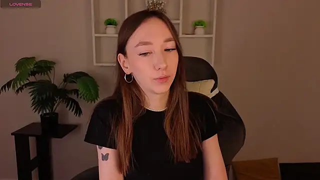 Miche1le Allenne online show from March 7, 2026, 1:12 am