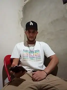 Snapshot of sebastiansebolla chatting on July 8, 2026, 12:13 am sebastiansebolla online show from July 8, 2026, 12:13 am