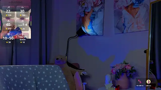 Snapshot of Sophie_SkyAngel chatting on November 25, 2025, 1:55 pm Sophie SkyAngel online show from November 25, 2025, 1:55 pm