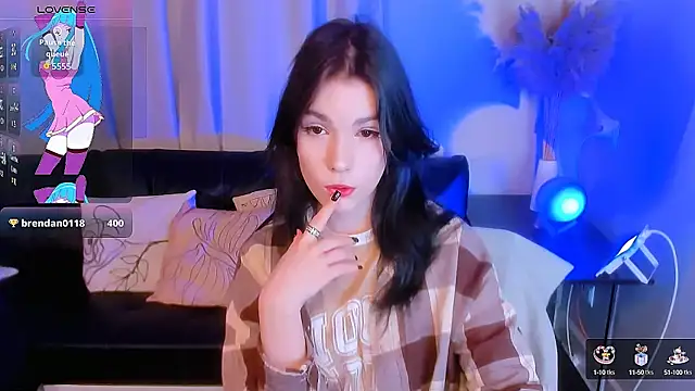 Snapshot of Sophie_SkyAngel chatting on September 14, 2025, 8:53 pm Sophie SkyAngel online show from September 14, 2025, 8:53 pm