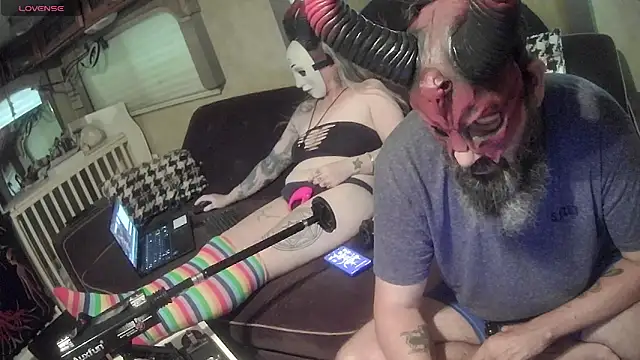 Snapshot of jamiezlilith chatting on October 7, 2025, 7:59 pm jamiezlilith online show from October 7, 2025, 7:59 pm