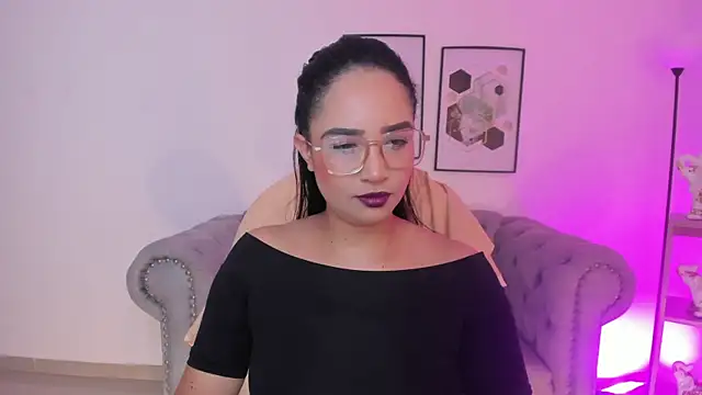 Sharon breezee online show from November 27, 2025, 4:46 am