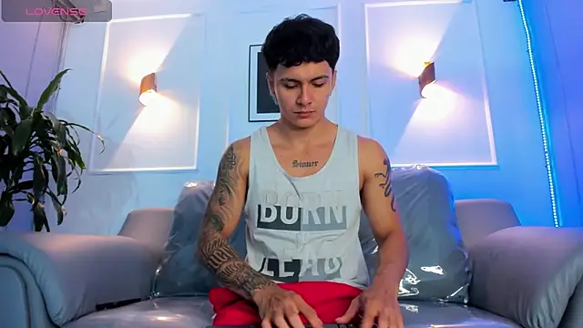 Leo santoro online show from March 21, 2026, 1:59 pm