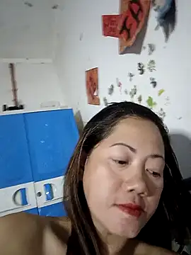 Snapshot of SweetASS6969 chatting on September 20, 2025, 3:17 pm SweetASS6969 online show from September 20, 2025, 3:17 pm