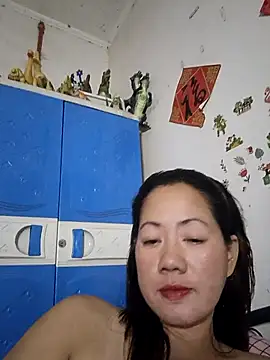 Snapshot of SweetASS6969 chatting on November 6, 2025, 1:59 pm SweetASS6969 online show from November 6, 2025, 1:59 pm