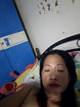 Snapshot of SweetASS6969 chatting on October 30, 2025, 5:43 pm SweetASS6969 online show from October 30, 2025, 5:43 pm