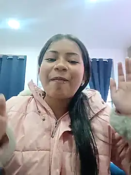 LilyCutee  online show from October 12, 2025, 5:03 pm
