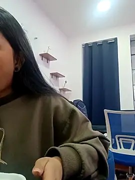 LilyCutee  online show from October 16, 2025, 7:22 pm